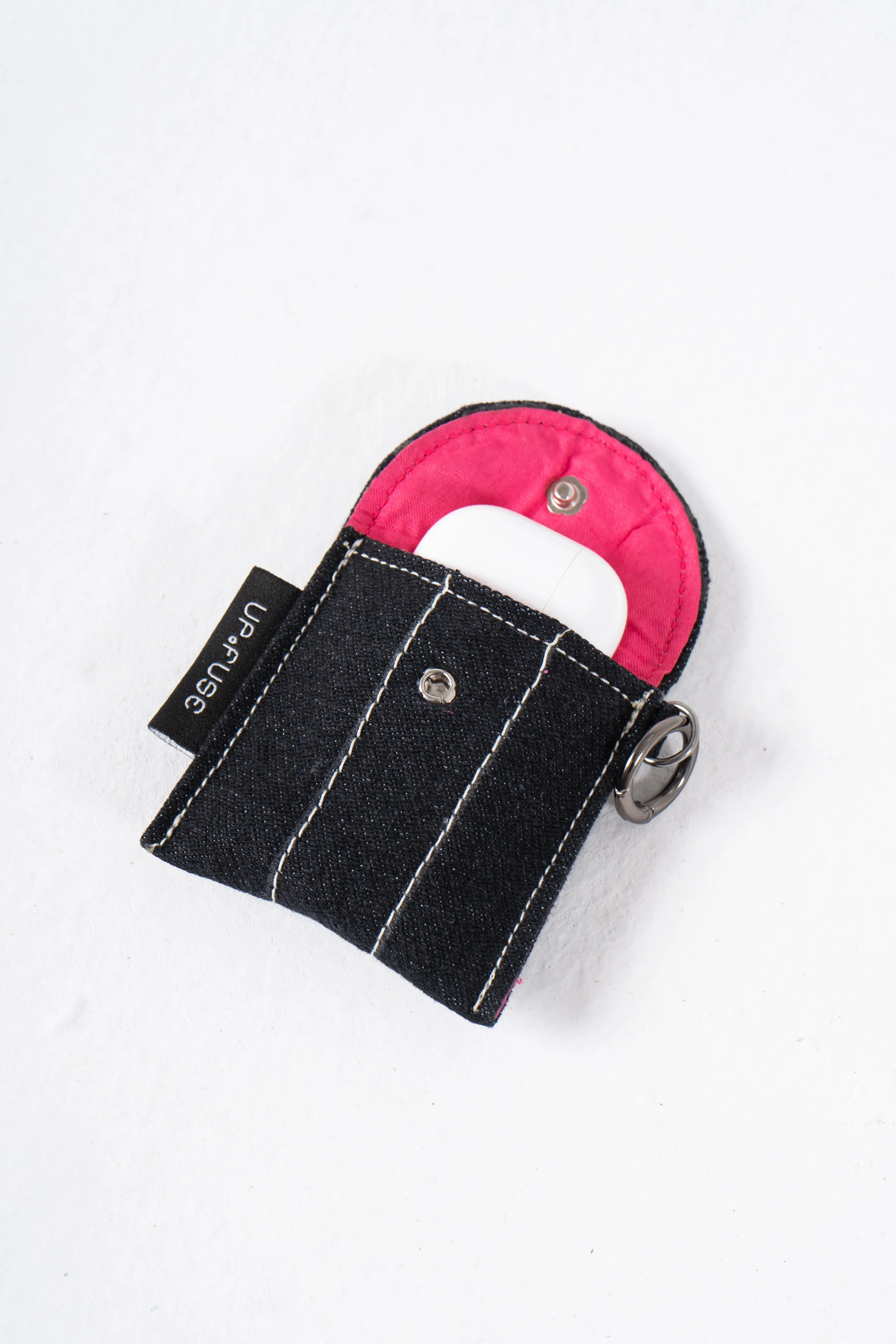 Denim Affair AirPod Case in Black
