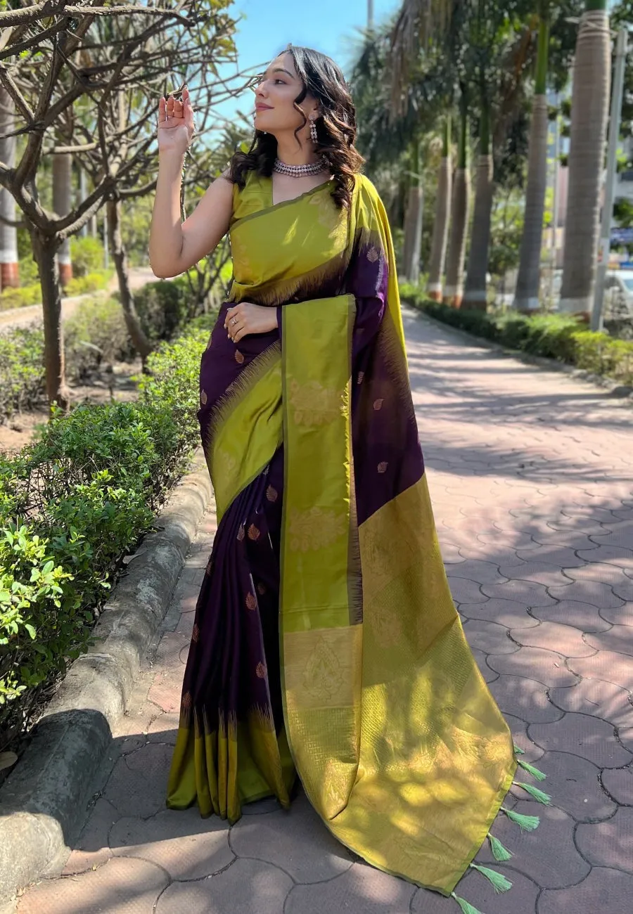 Redolent Purple Soft Silk Saree With Vestigial Blouse Piece