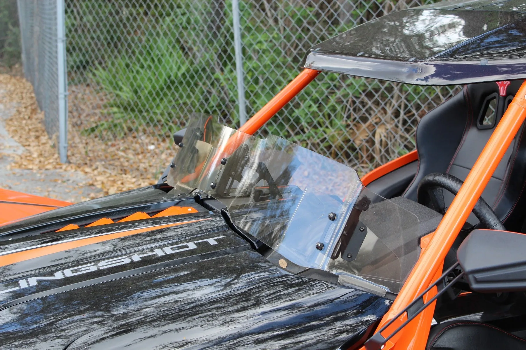 TWIST ADJUSTABLE WINDSHIELD (2015-2019 ONLY) FOR POLARIS SLINGSHOT